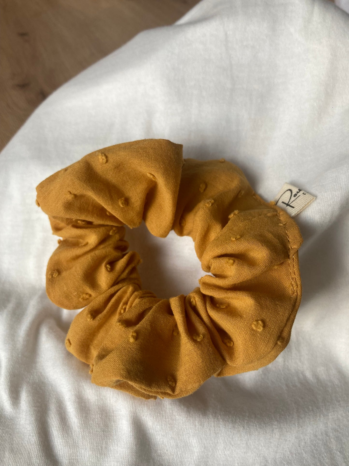 Chouchou jaune plumetis